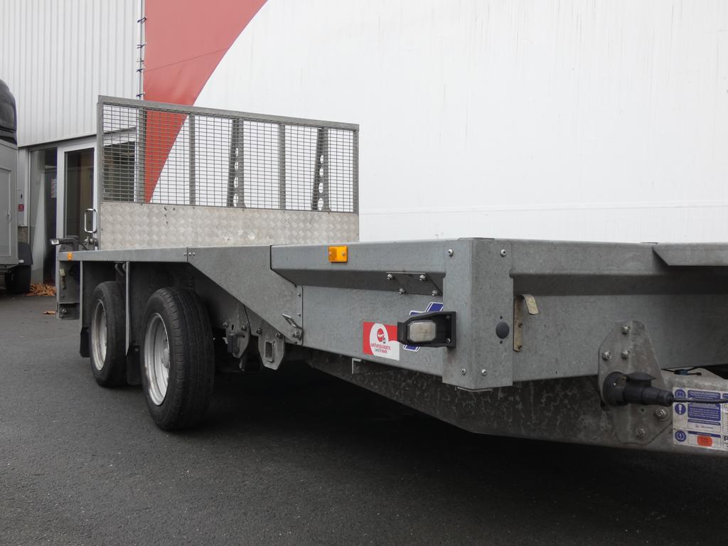 Ifor-Williams Machinetransporter tandemas 366x184cm 3500kg